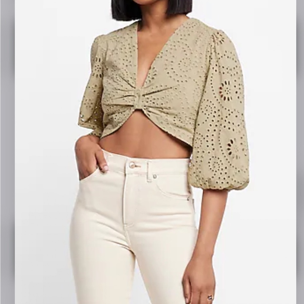 3/4 Sleeve Tie Front Crop Blouse
